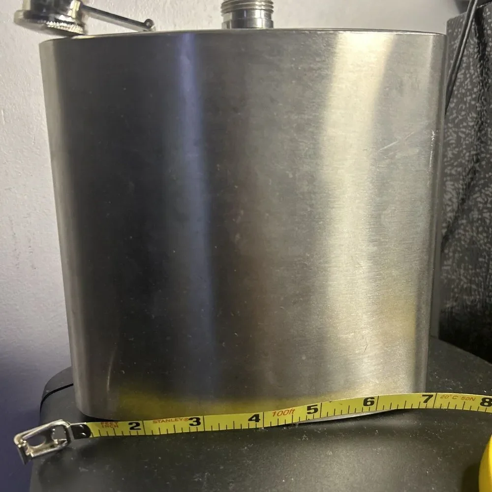 Classic‎ Stainless Steel Hip Flask Curved Design 6oz Portable Liquor Container